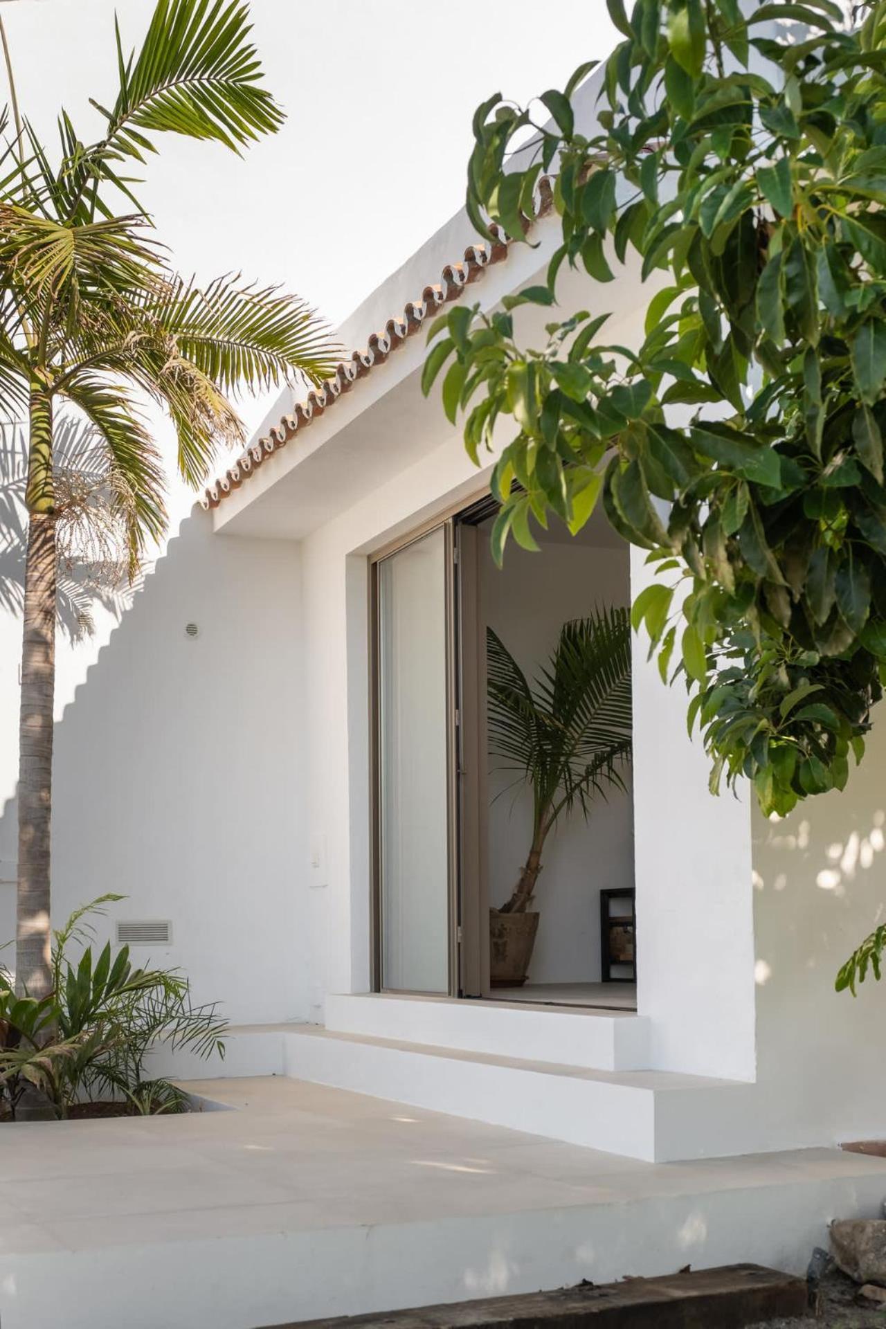 Bed & Breakfast In Villa Eden Palm Benalmádena Exterior foto